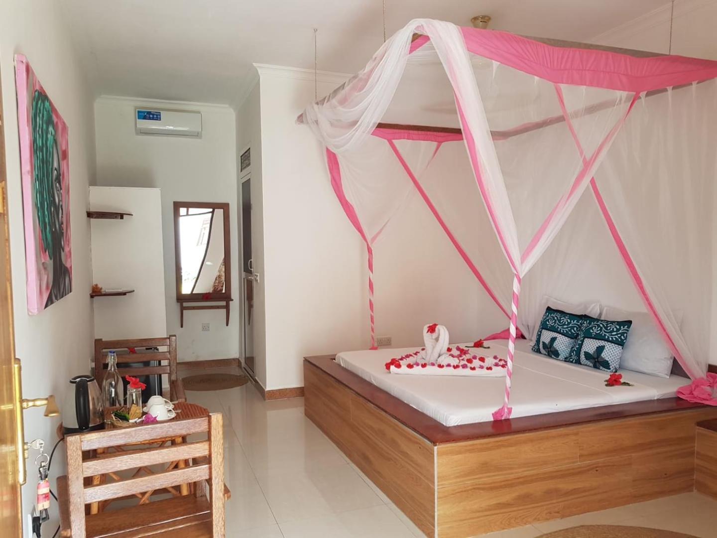 Tiande Boutique Hotel Pwani Mchangani Buitenkant foto
